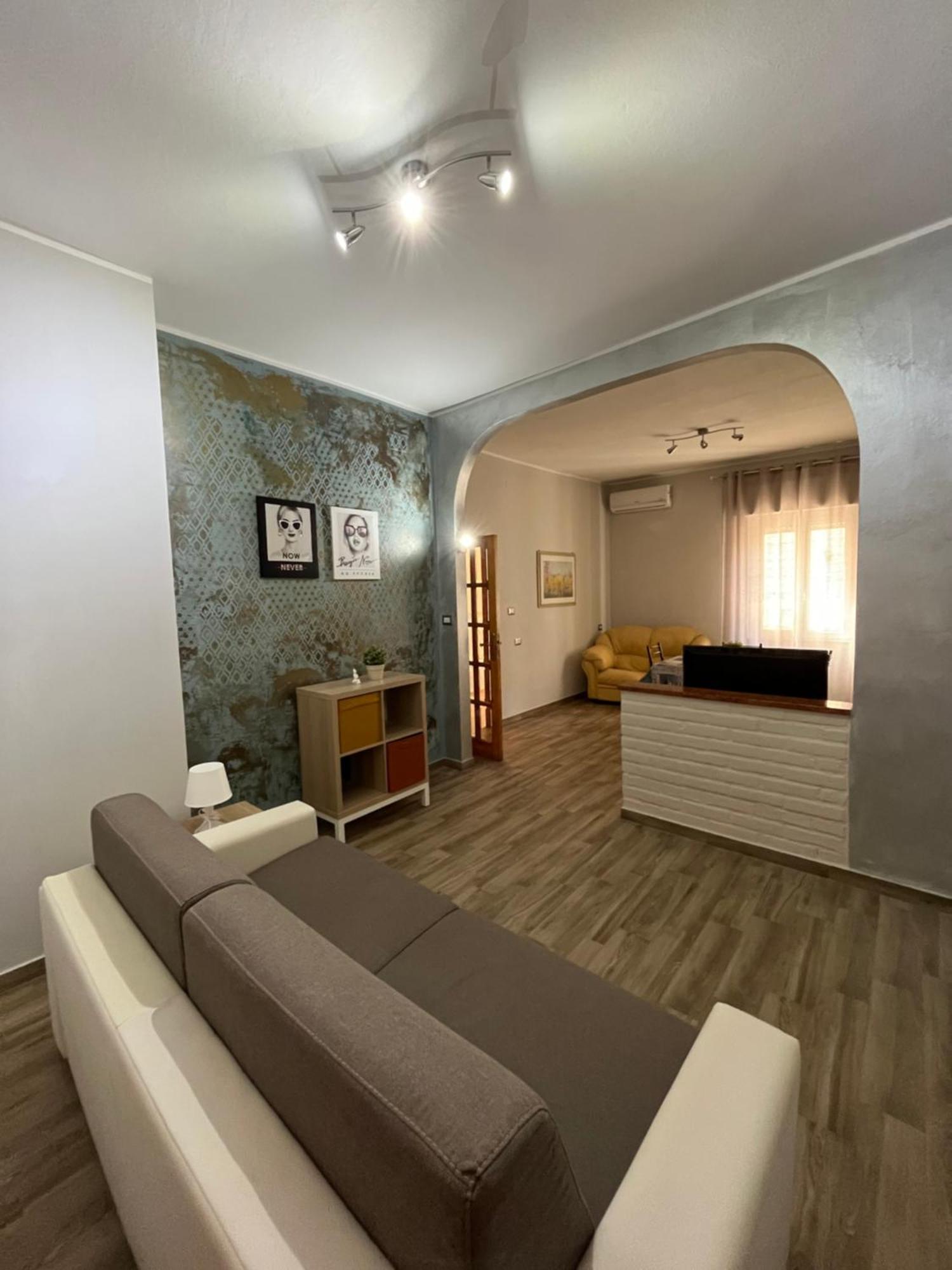 Apartment Bouganville Casa Ambiente Climatizzato Con Wi Fi *